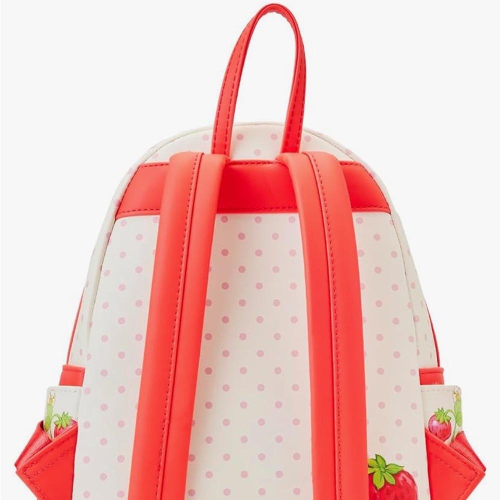 NWT! Loungefly Strawberry Shortcake Strawberry House
Scented Mini Backpack - Picture 4 of 14
